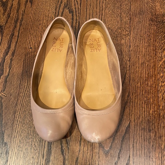 Naturalizer Women's Brittany Ballet Flat - Picture 2 of 12